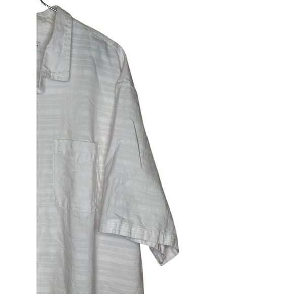 Old Navy Men Top Button-Up Regular Fit Casual Striped Collared Short Sleeve 4XL - Picture 2 of 10